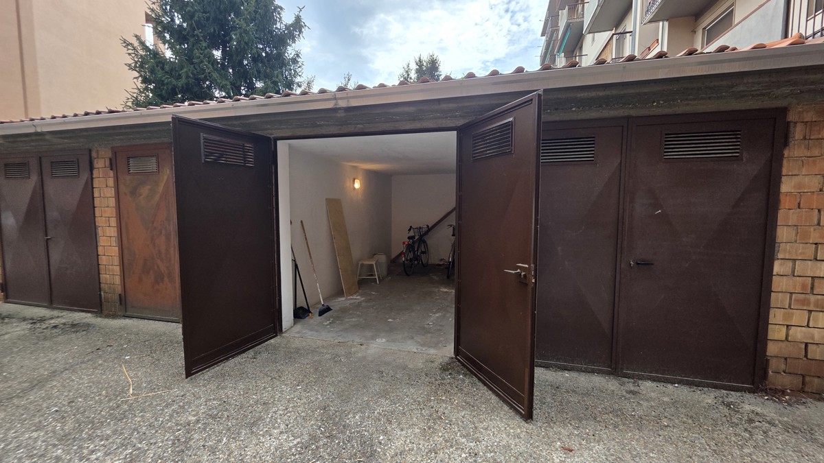 Box in vendita zona Policlinico