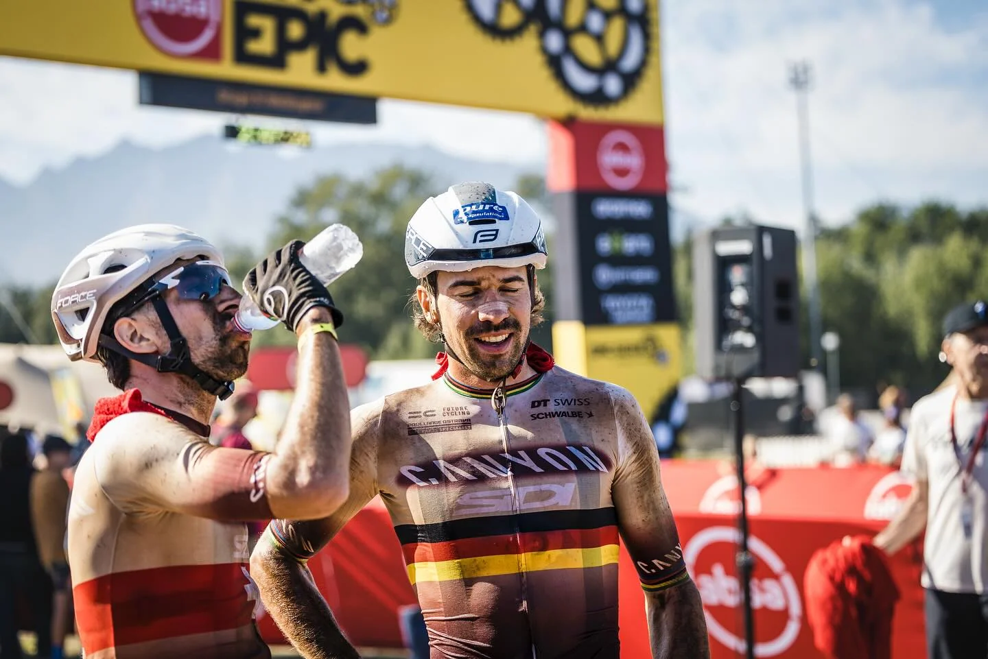 Que performance incrível do @andreas_seewald_ & @marc_stutzmann 🥳 P2 na Etapa 5 🙌 - Image 3