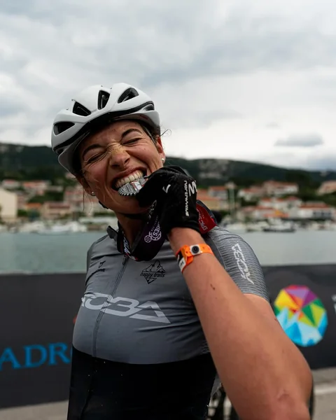 This tastes good❗️🏅 P4 for Dani and her racing partner at the 4Islands Stage Race 🥳