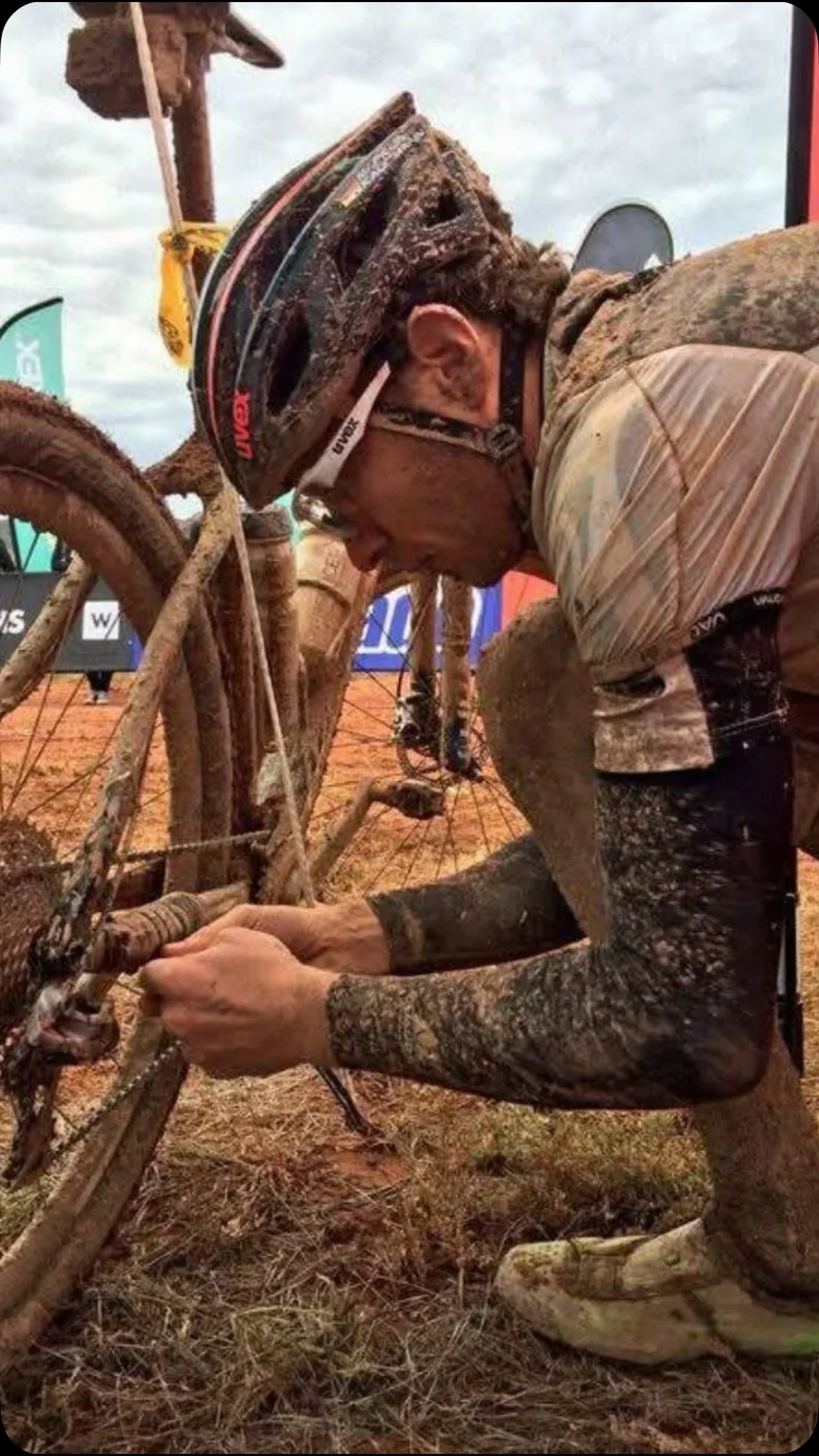 From hero to zero within a second: 🤯🔥 Cape Epic 🇿🇦