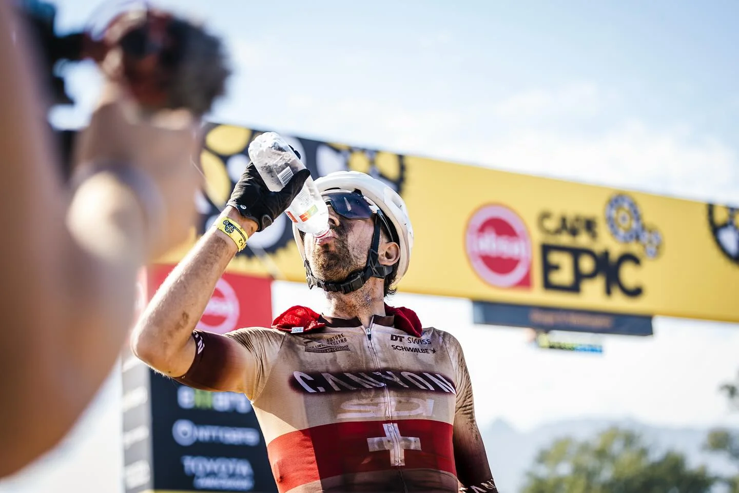 Que performance incrível do @andreas_seewald_ & @marc_stutzmann 🥳 P2 na Etapa 5 🙌 - Image 4