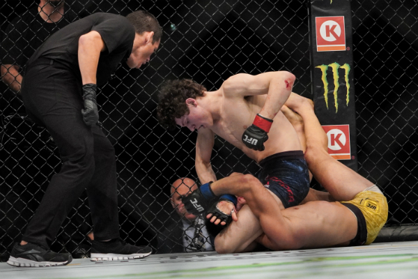 Jovem promessa do UFC se inspira em Demian Maia para ter sucesso na carreira