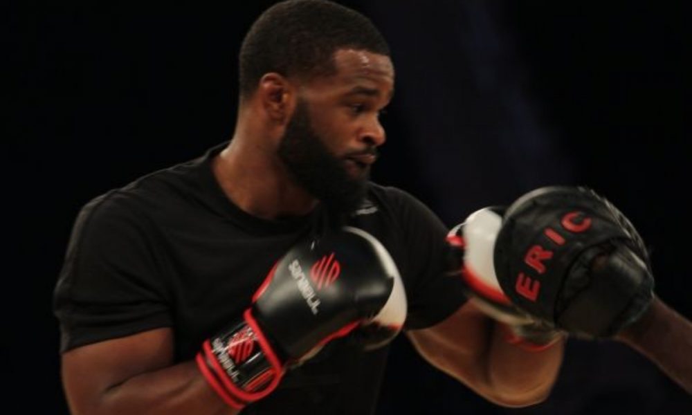 Woodley promete eliminar youtuber dos esportes de combate: “Luta mais fácil da carreira”