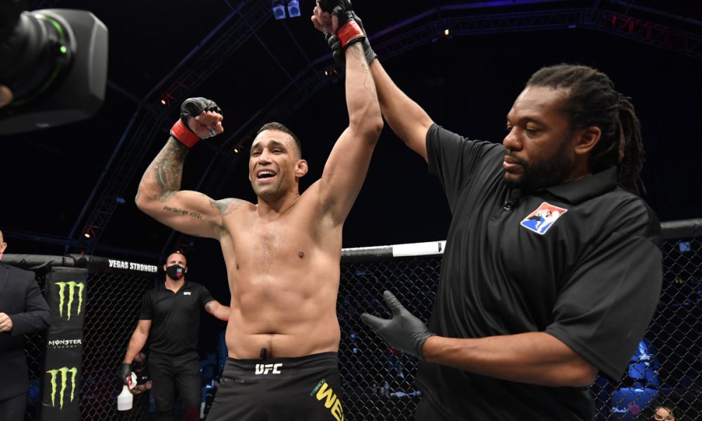 Especialidade da casa! Werdum finaliza Gustafsson e se despede do UFC com vitória