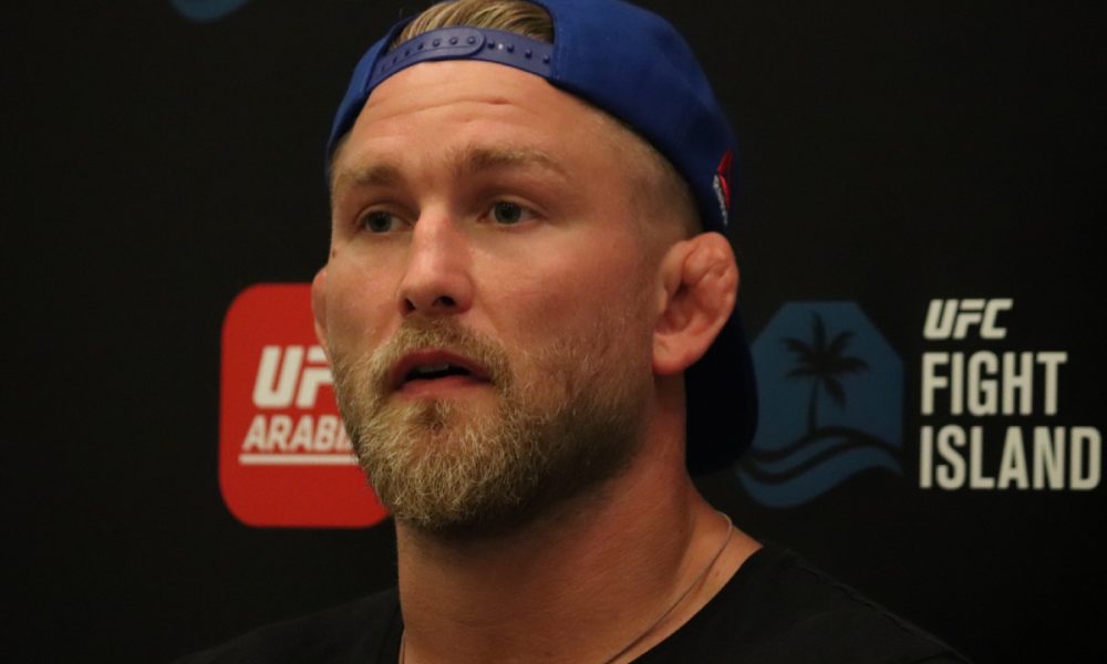 Após derrota para Werdum, Gustafsson lamenta: “Perder é uma m***”
