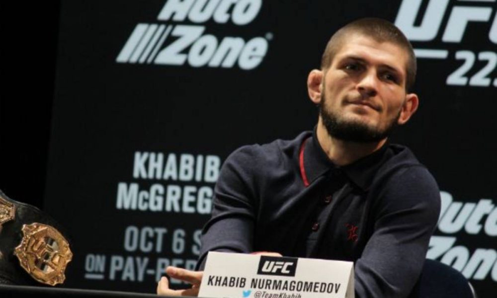 Khabib condena McGregor após atacar memória de seu pai: “Mostra o quão sujo é”