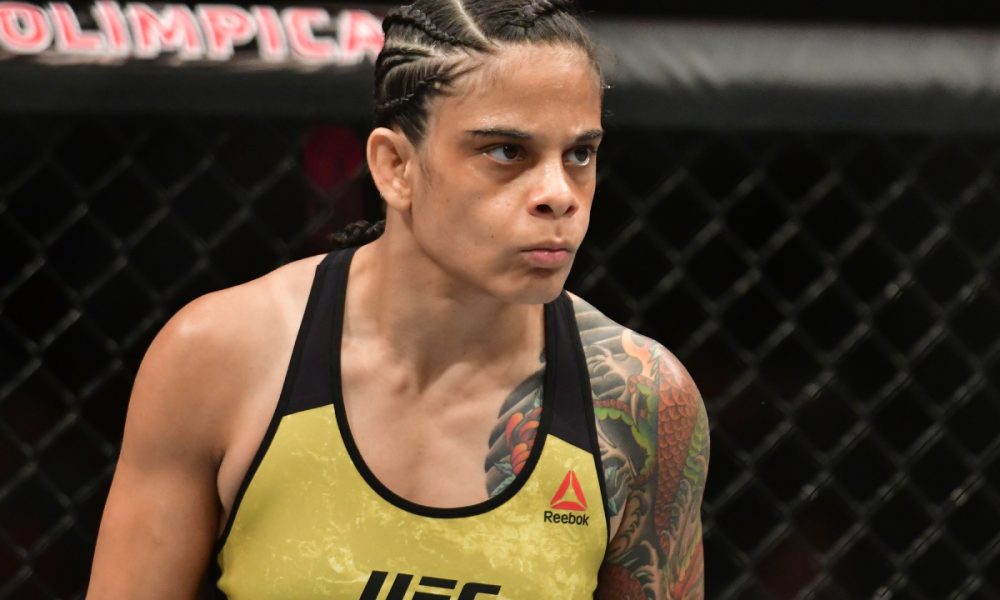 Vitoriosa no UFC 252, ‘Livinha’ Souza mira duelo contra Mackenzie Dern ou Randa Markos