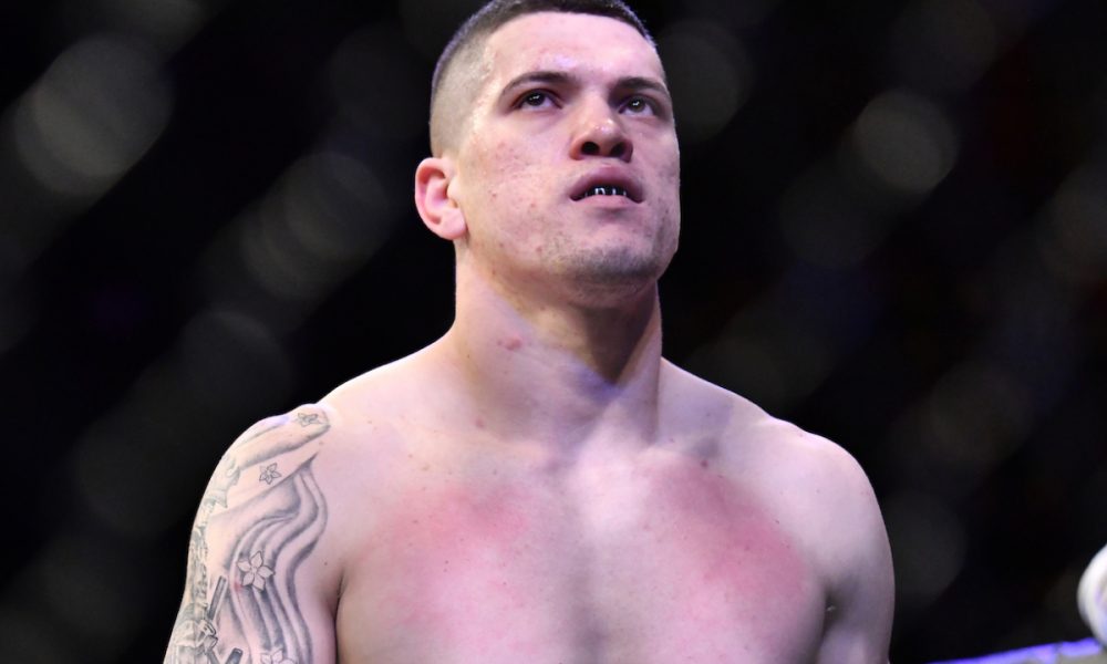 Wellington Turman momentos antes de uma luta no UFC