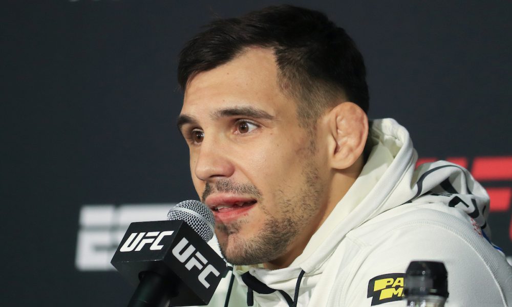 Após vencer Anthony Smith, Rakic pede por disputa de cinturão nos meio-pesados