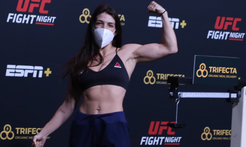Mackenzie Dern dá susto, mas bate o peso e confirma luta no UFC Las Vegas 11