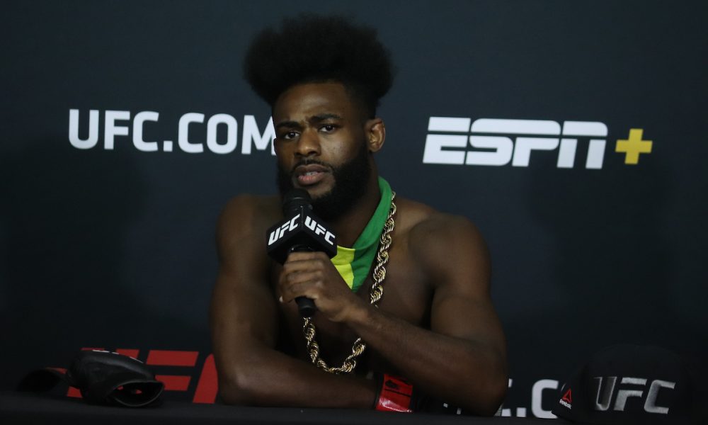Sterling revela tática para destronar Yan e compara seu estilo ao de Khabib e Usman