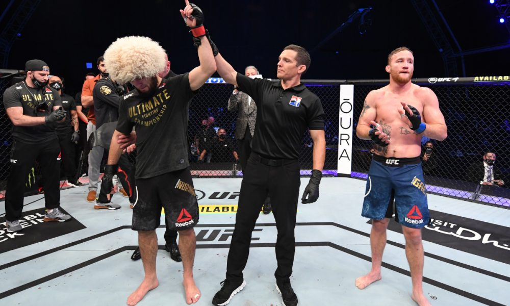 Khabib elege Gaethje como rival com golpes mais duros: “Bate como um caminhão”