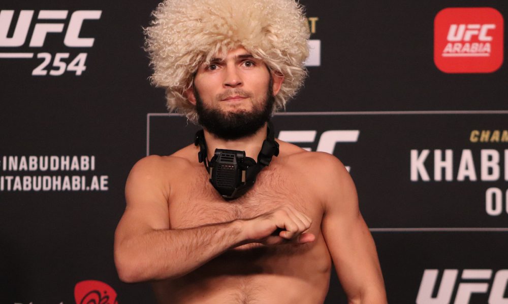 Khabib Nurmagomedov agradece UFC por prêmio de ‘Finalização do Ano’ de 2020