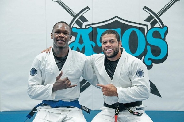 Multicampeão de jiu-jitsu afia chão de Adesanya e elogia foco do campeão do UFC