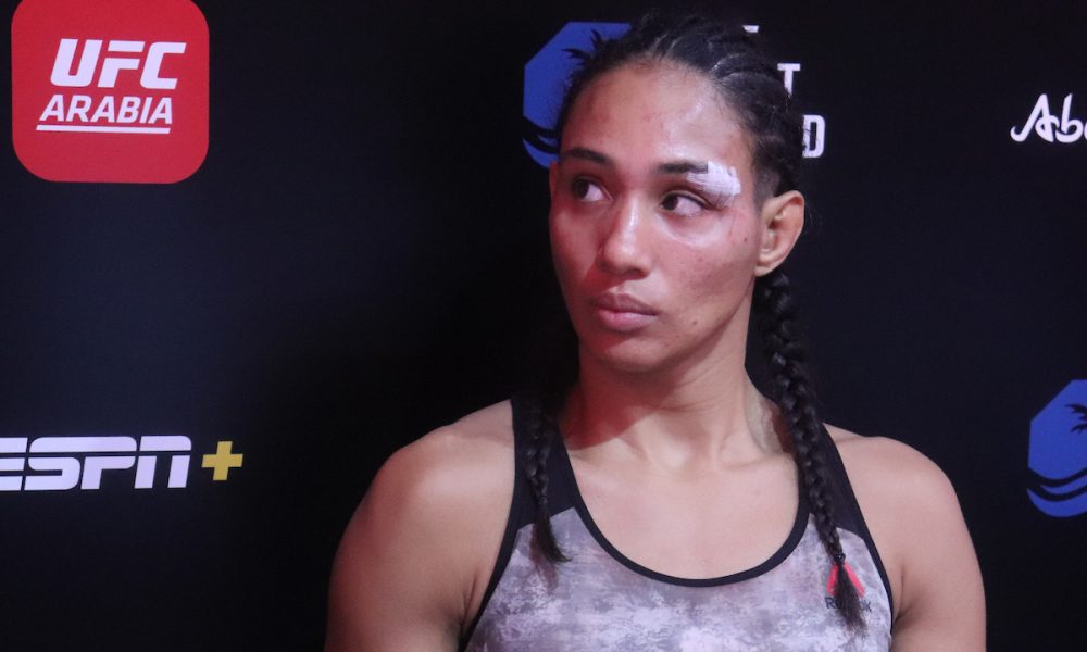 Taila Santos vai passar por cirurgia após fraturar osso orbital em luta contra Valentina