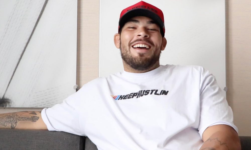 Carlos ‘Boi’ celebra aniversário atípico na ‘Ilha da Luta’ e pede ‘presente’ a Dana White