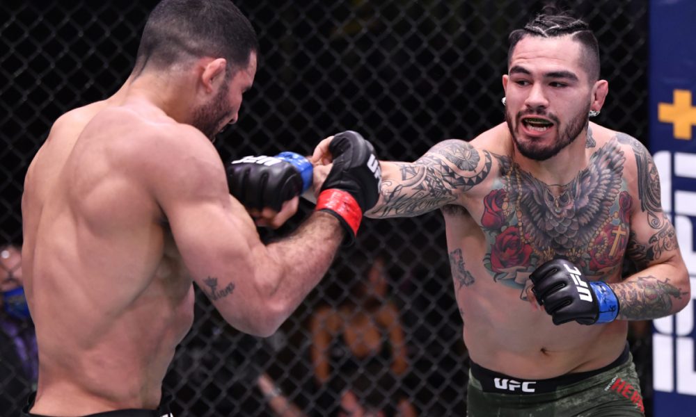 Rodolfo Vieira começa melhor, mas cansa e acaba finalizado no 2º round