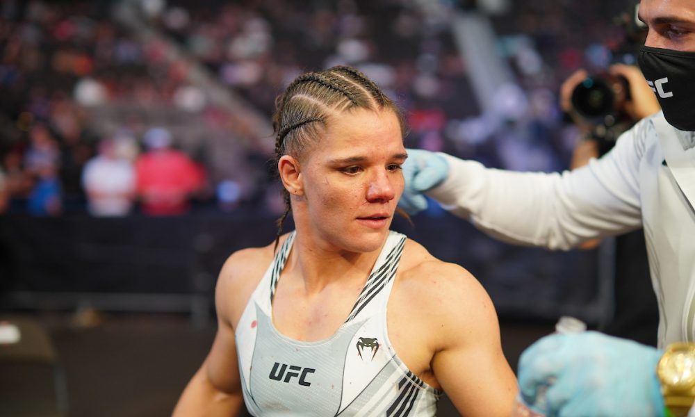UFC encaminha Ariane Sorriso vs Istela Nunes para card em outubro