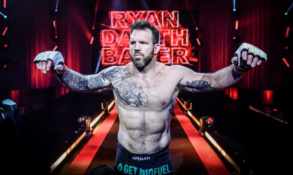 Campeão do Bellator recruta Daniel Sarafian para treinos antes de luta contra pupilo de Fedor