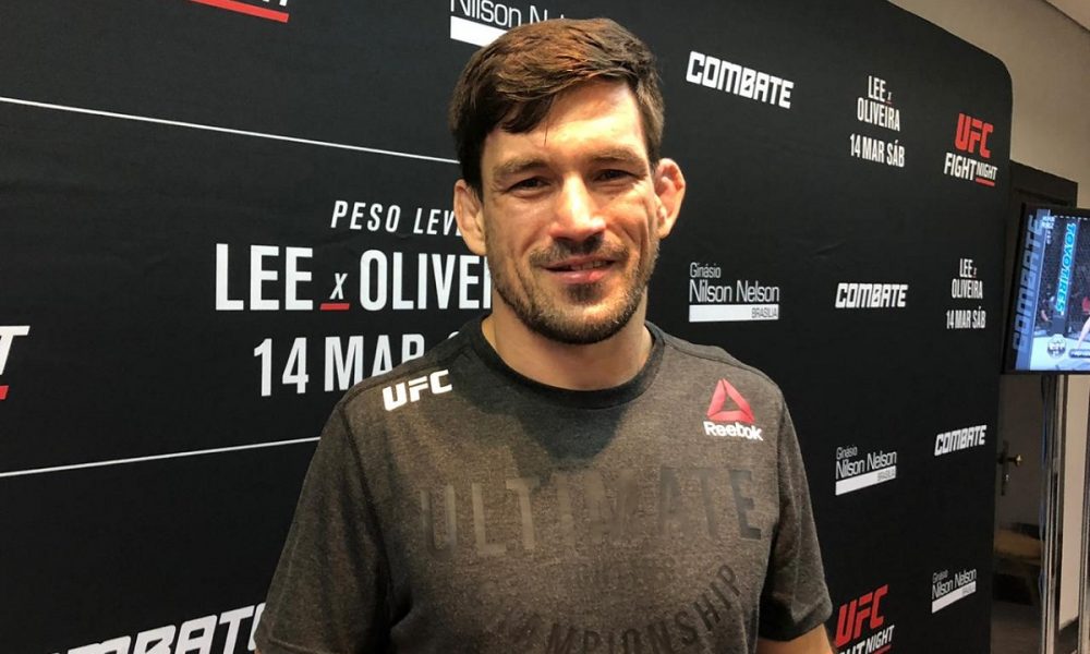 Demian parabeniza Matt Brown pela vitória e responde desafio feito pelo americano