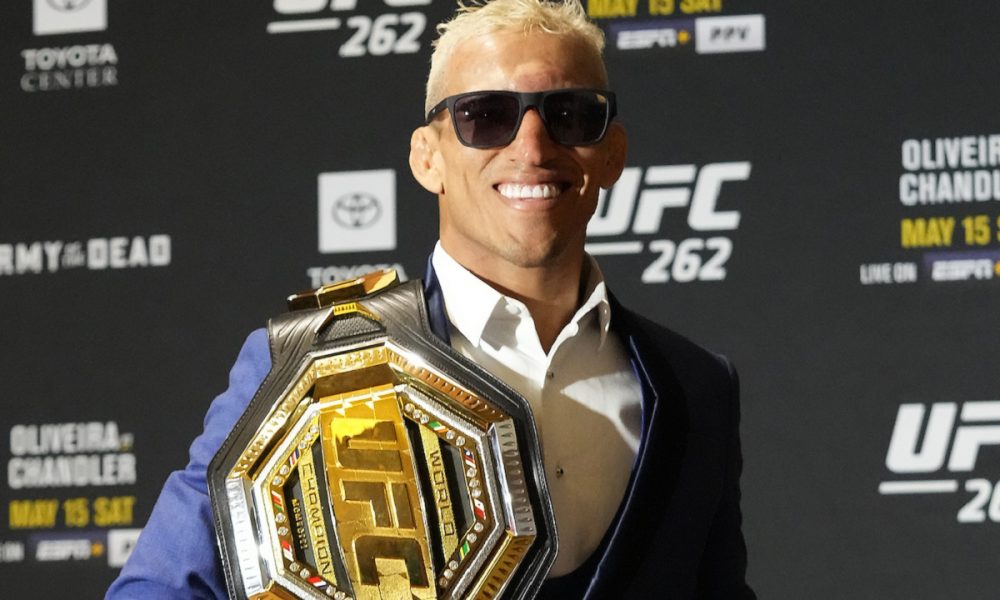 Novo campeão do UFC, ‘Do Bronx’ mira atingir patamar de “ícone do esporte”