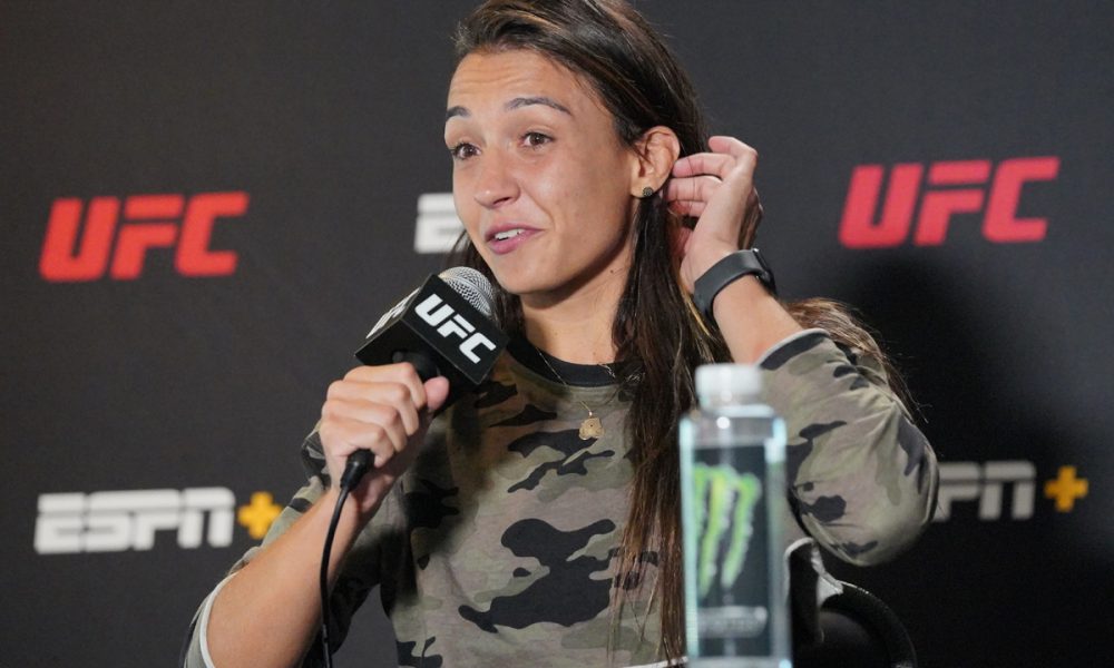 Amanda Ribas aponta lições tiradas de derrota e promete “mais energia” no UFC