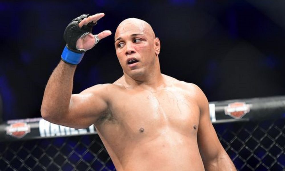 Marcos ‘Pezão’ revela ajuda de ‘Buchecha’ para encerrar fase negativa no chão