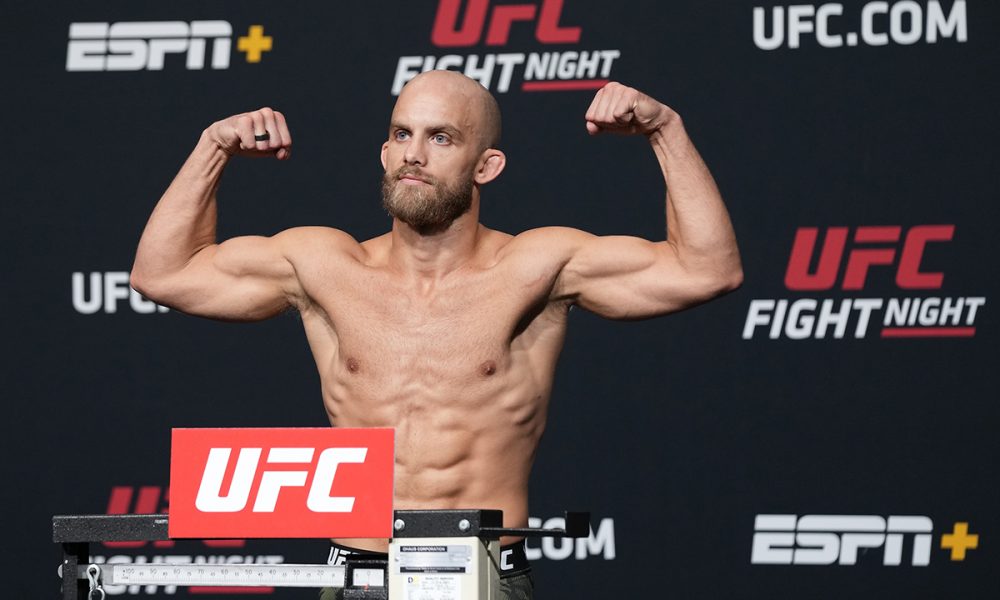 Confiança ou loucura? Lutador promete apostar todo salário em sua vitória no UFC