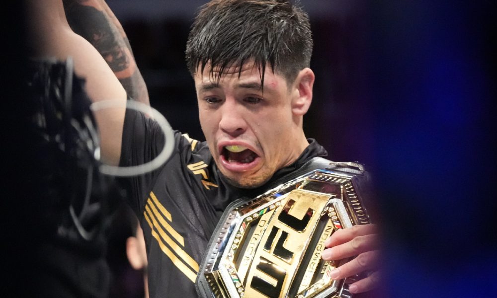 Campeão do UFC, Brandon Moreno é homenageado em encontro com presidente do México