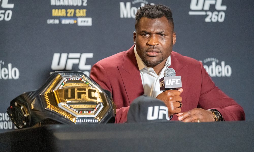 Na bronca por título interino dos pesados, Ngannou rebate Dana e cobra respeito