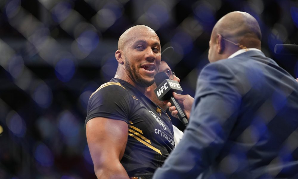 Gane vibra com triunfo no UFC 265 e provoca Lewis: “Foi uma aula”