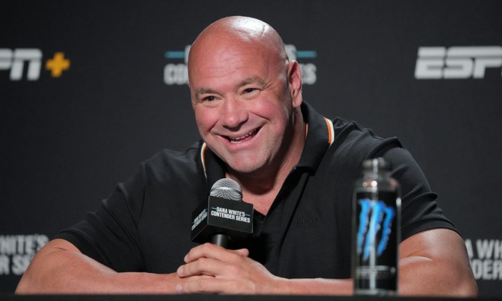 Dana White minimiza concorrência do evento de Khabib e declara apoio ao russo