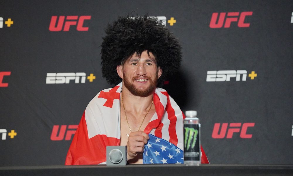 Astro de Hollywood relata surra em sparring com Dvalishvili: “Não sabia que eu era ator”