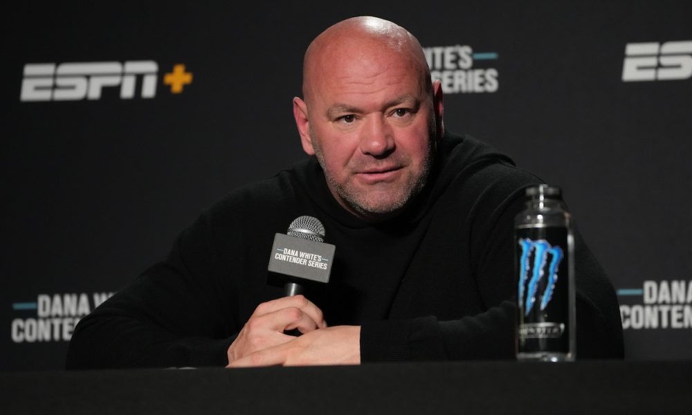 Dana confirma que vencedora de Zhang vs Joanna vai disputar título do peso-palha