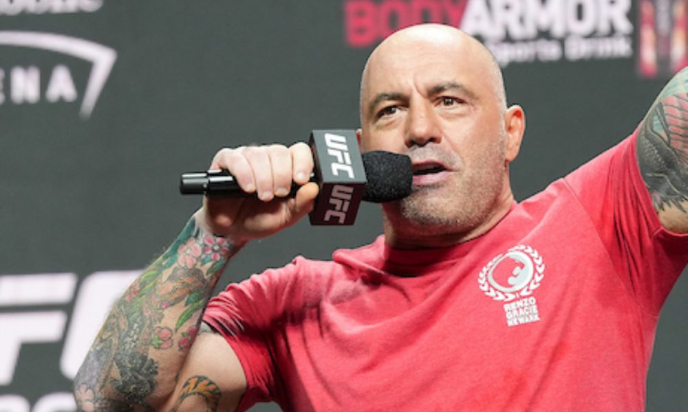 Joe Rogan se posiciona contra presença de nadadora trans em competições