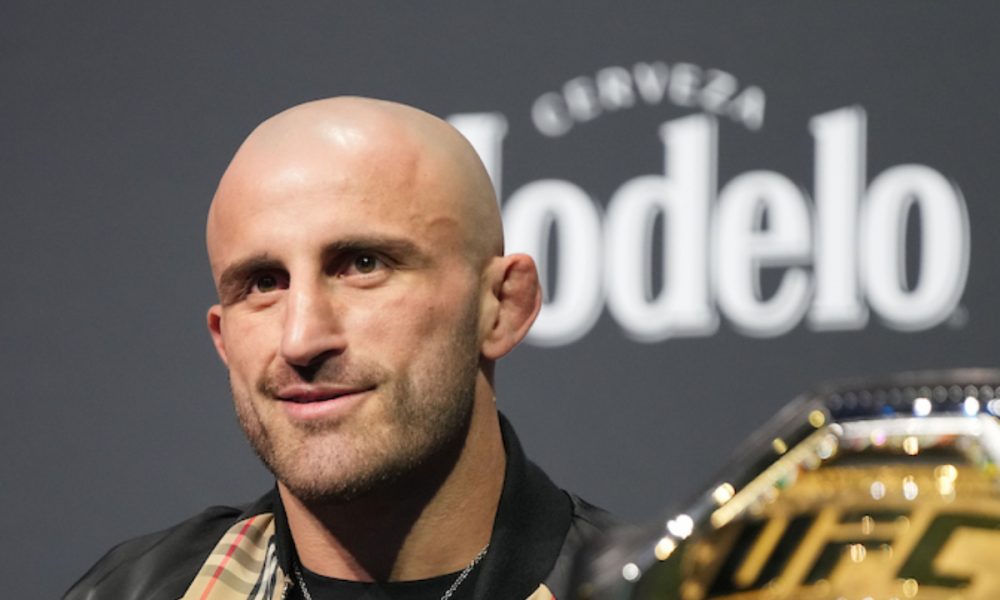 Volkanovski recusa status de melhor lutador da história dos penas e exalta Aldo