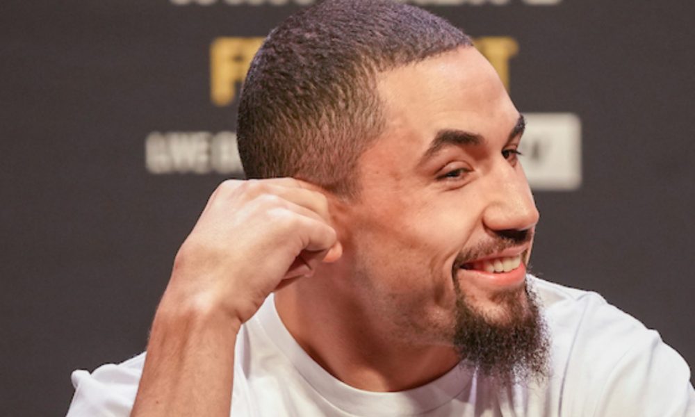 Whittaker torce por luta violenta entre Adesanya e Poatan: “Que não voltem os mesmos”
