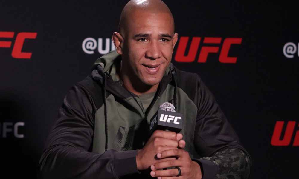 Gregory Robocop admite favoritismo contra Brad Tavares no UFC Vegas 86: “Tempo dele passou”