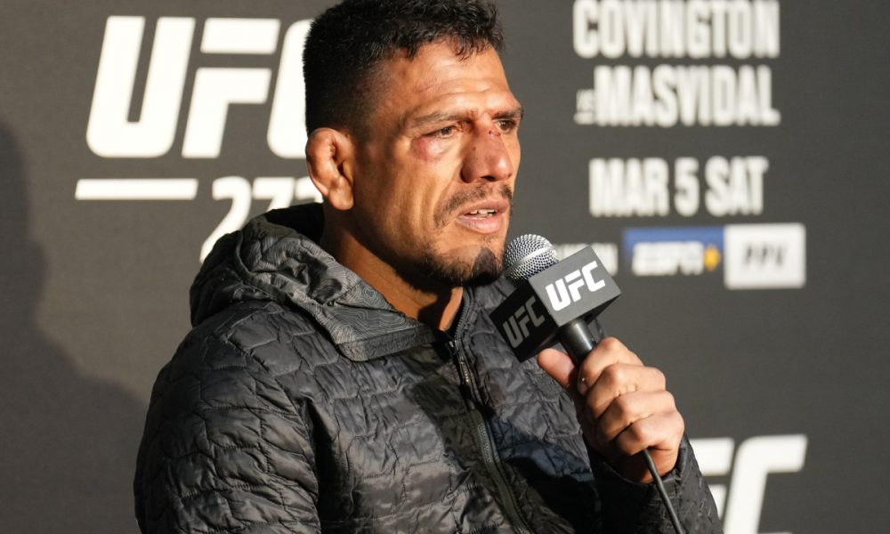Rafael dos Anjos cita McGregor como rival ideal para próxima luta no UFC