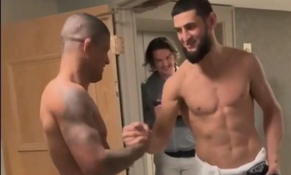 Chimaev faz proposta inusitada para ‘Durinho’ em encontro no hotel antes de luta