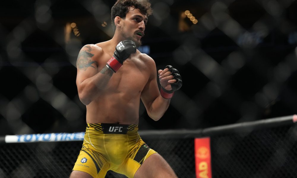 McGregor exalta ‘Carcacinha’ e mostra confiança por conquista de título do UFC