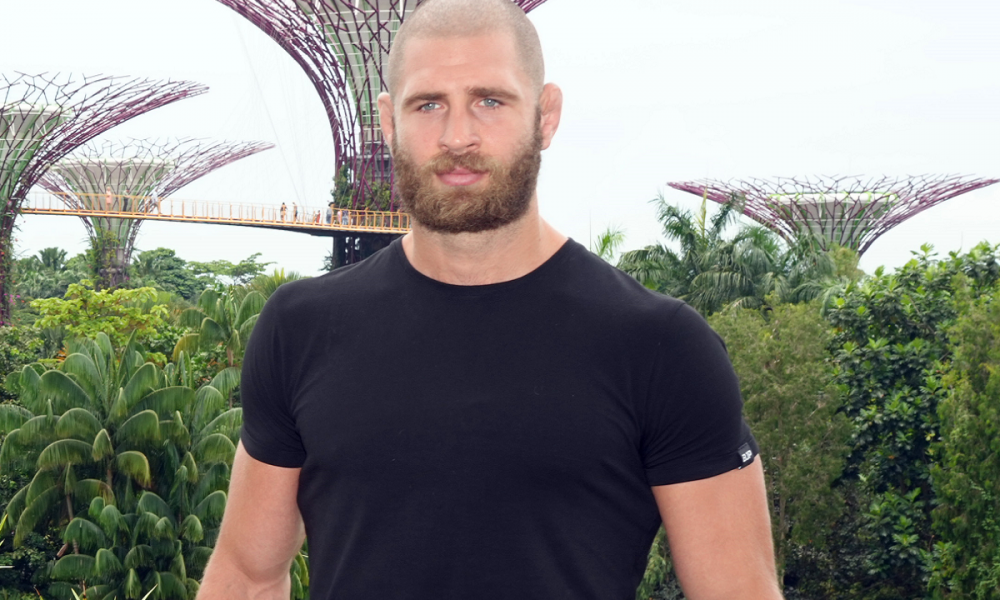 Jiri Prochazka prega respeito a Glover Teixeira, mas crava: “Chegou a minha hora”