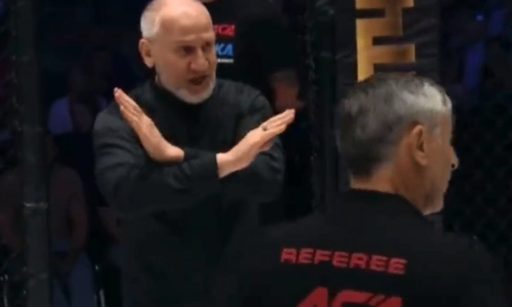 Dirigente de evento russo invade o cage e encerra luta por ‘falta de ação’ dos lutadores