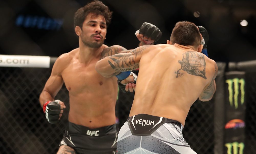 Alexandre Pantoja recebe cerca de R$ 285 mil de prêmio por atuação no UFC 277