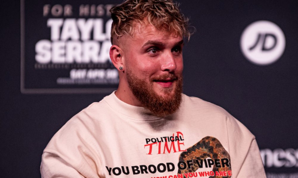 Pai de Tommy e Tyson Fury reconhece mérito de Jake Paul: “Muito melhor do que pensava”