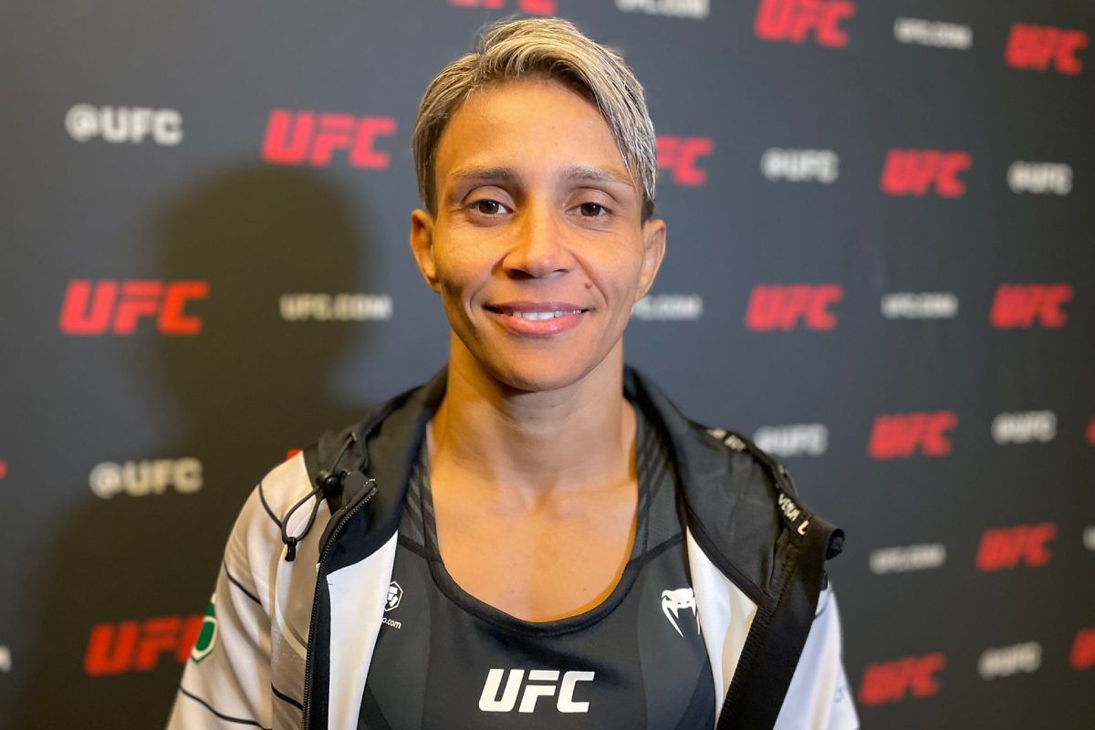Amanda Lemos integra a elite do peso-palha do UFC