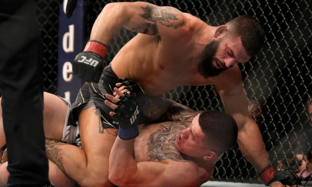 Wellington Turman sofre com grappling do rival e é derrotado no UFC 281