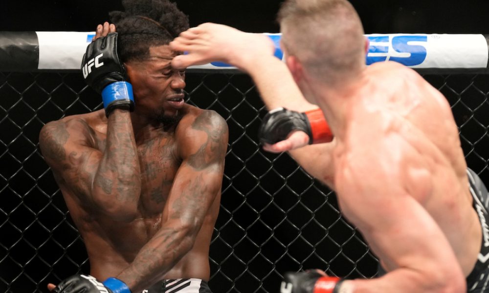 Empresário confirma grave lesão de Holland e necessidade de cirurgia após luta contra Thompson