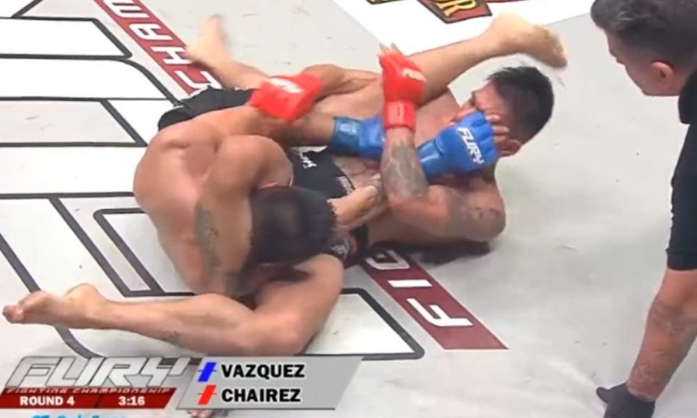 Lutador alvo de erro grave de árbitro relembra trauma: “Poderia estar morto”