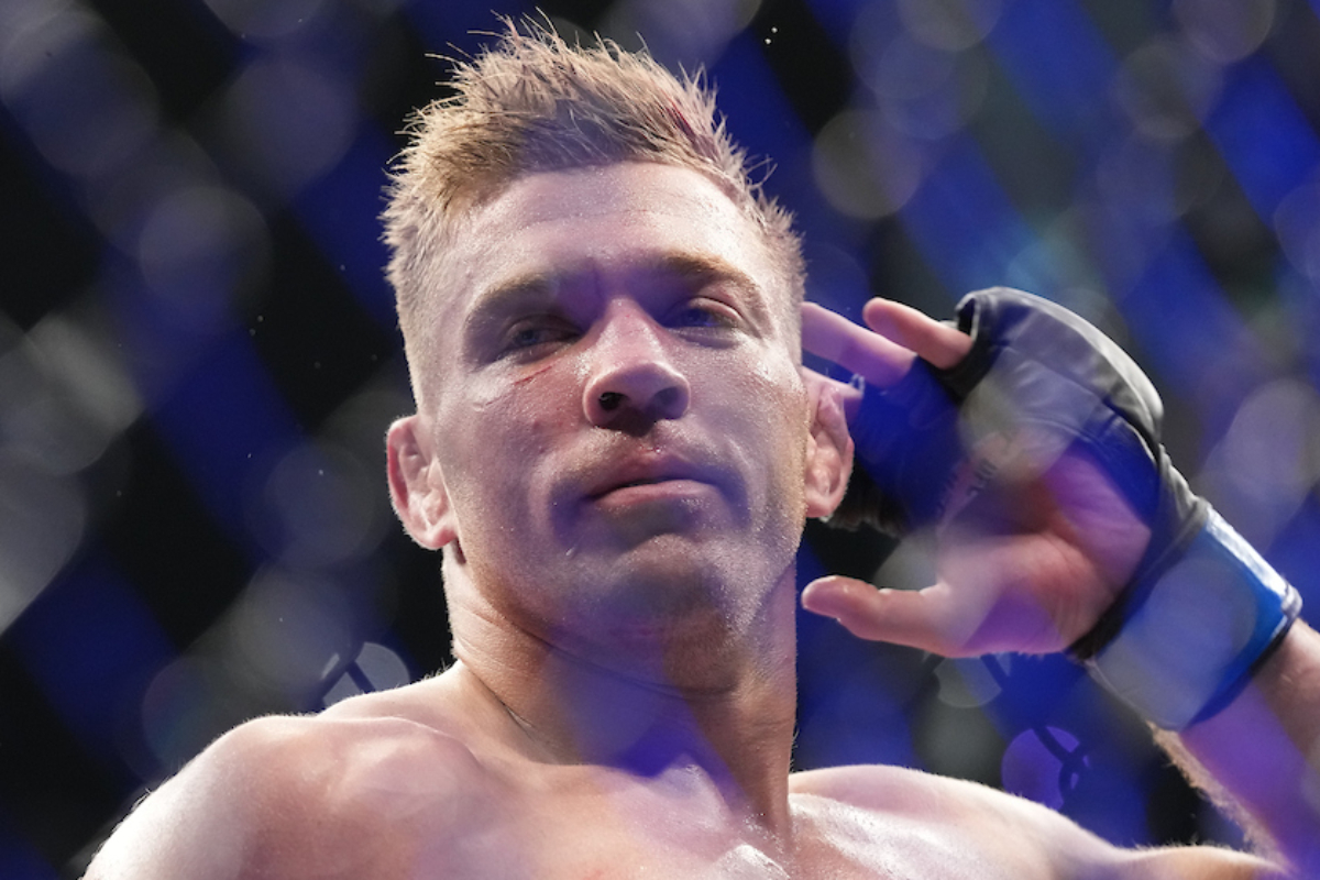 Dricus Du Plessis vence Trevin Giles por nocaute no UFC 264